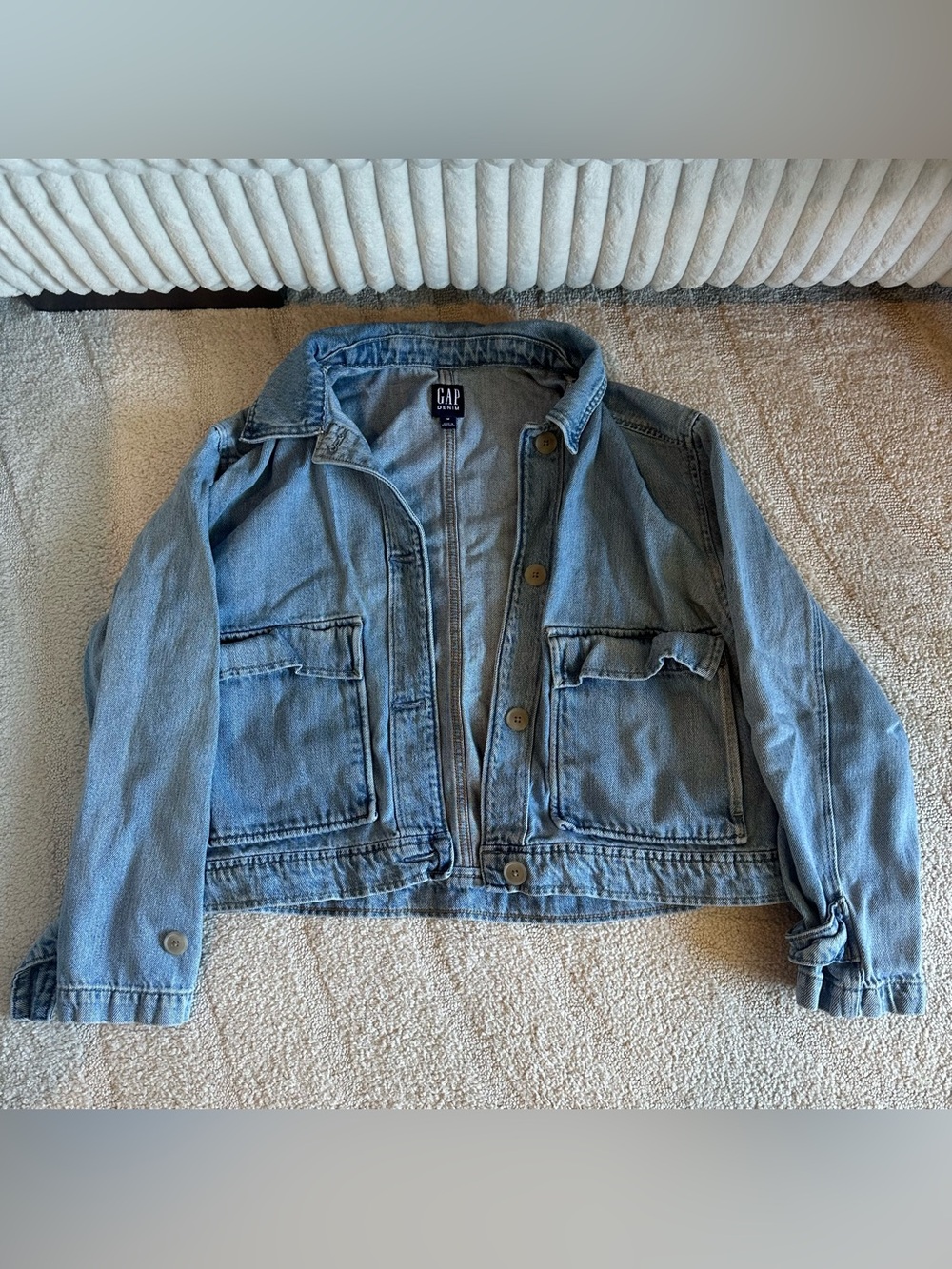 Gap Women’s Denim Jean Jacket